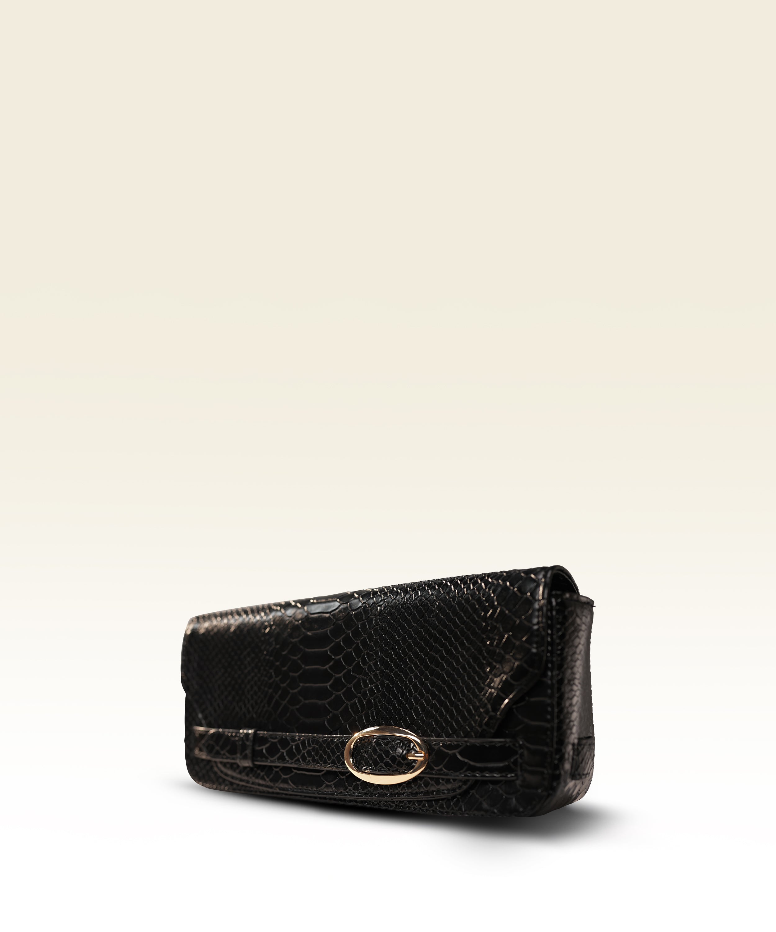 VARG Clutch  - Black
